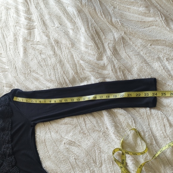 Lulu's Floral Applique Bodysuit - Picture 10 of 10